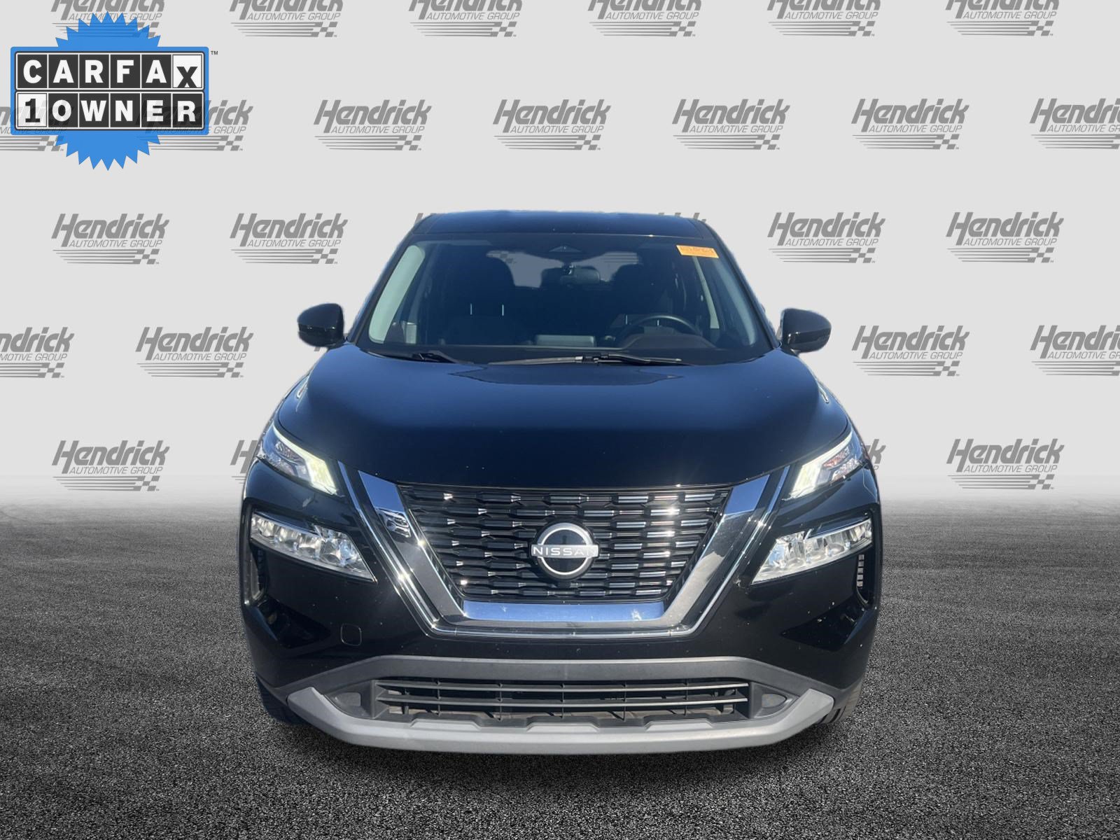 Used 2022 Nissan Rogue SV FWD image 3