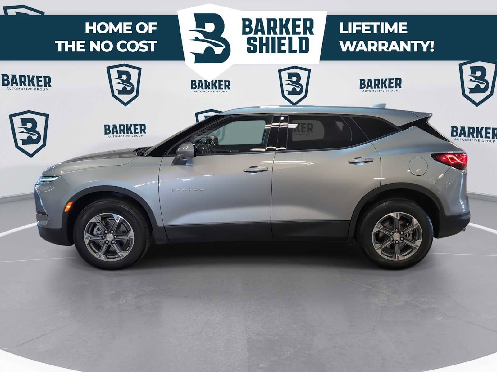 Used 2025 Chevrolet Blazer LT AWD/4WD image 6