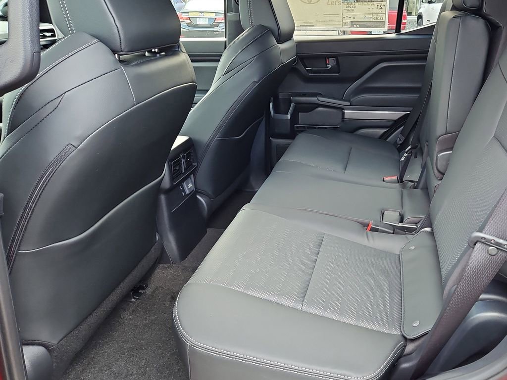 New 2026 Toyota 4Runner 4WD image 25