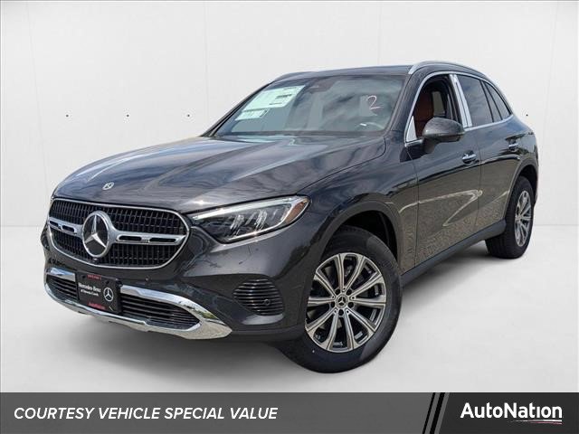 New 2025 Mercedes-Benz GLC 300