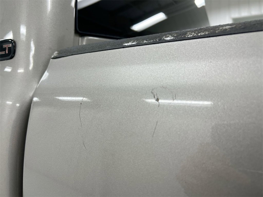 Used 2003 GMC Sierra 2500 SLT w/ SLT Preferred Equipment Group image 32