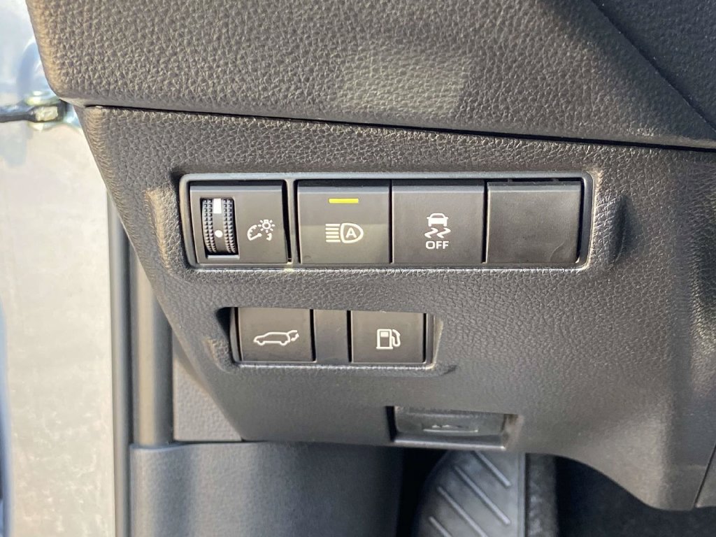 Used 2024 Toyota Corolla Cross AWD Hybrid w/ Convenience Package image 26