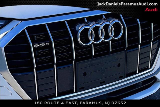 Used 2022 Audi Q3 2.0T Premium w/ Convenience Package AWD/4WD image 21