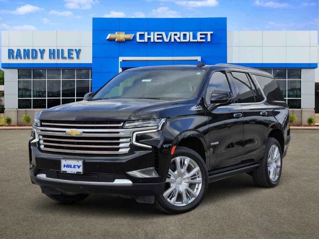 Used 2024 Chevrolet Tahoe High Country w/ Premium Package 2