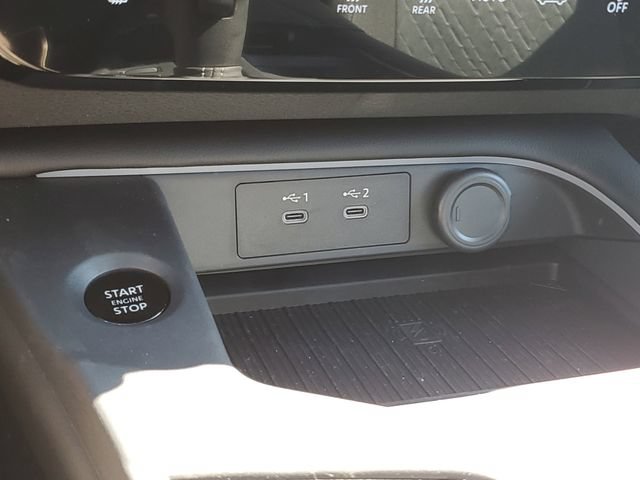 New 2026 Nissan Sentra SV w/ SV Convenience Package FWD image 31