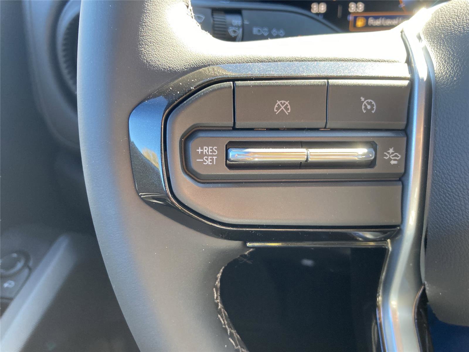 New 2026 Chevrolet Colorado W/T w/ WT Custom Package image 15