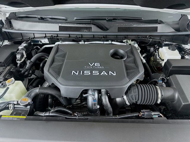 New 2025 Nissan Armada PRO-4X AWD/4WD image 10