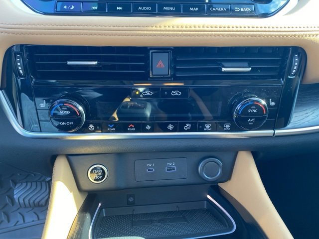 Used 2021 Nissan Rogue Platinum image 18