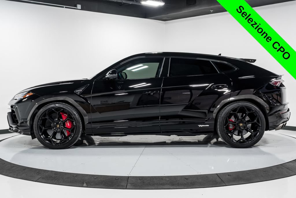 Used 2023 Lamborghini Urus Performante AWD/4WD image 6