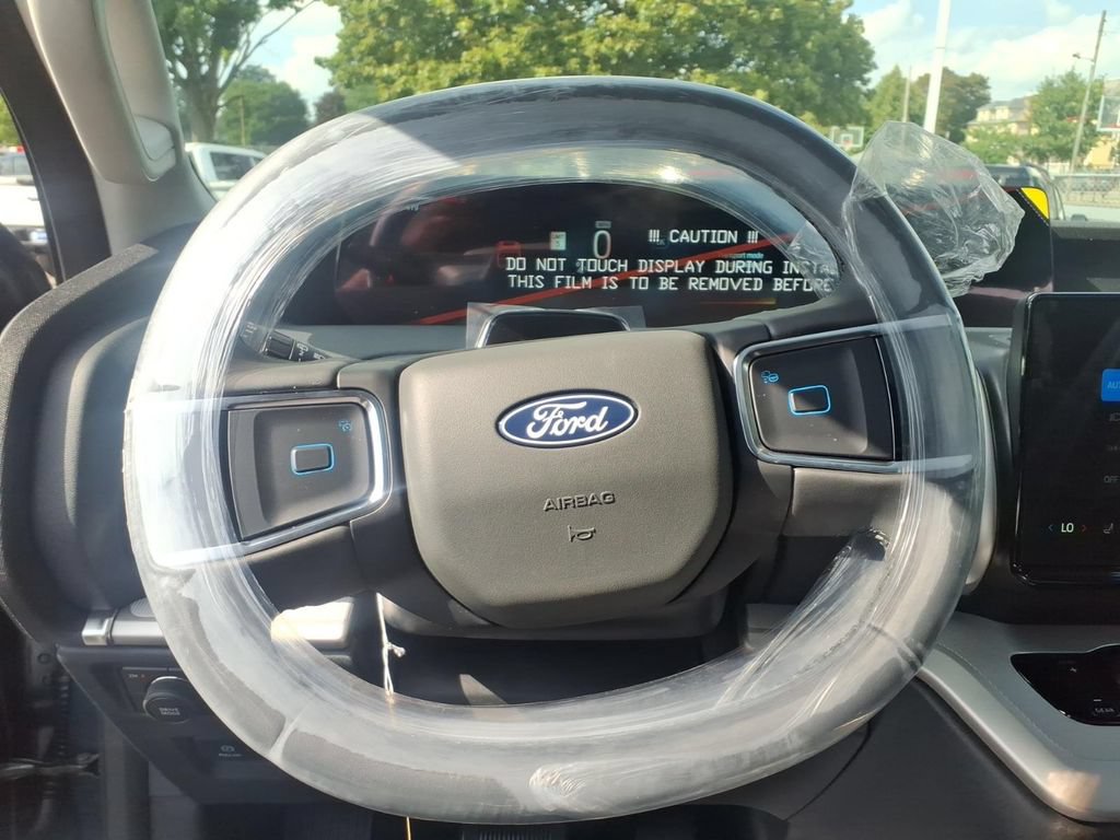 New 2027 Ford Expedition Active AWD/4WD image 15