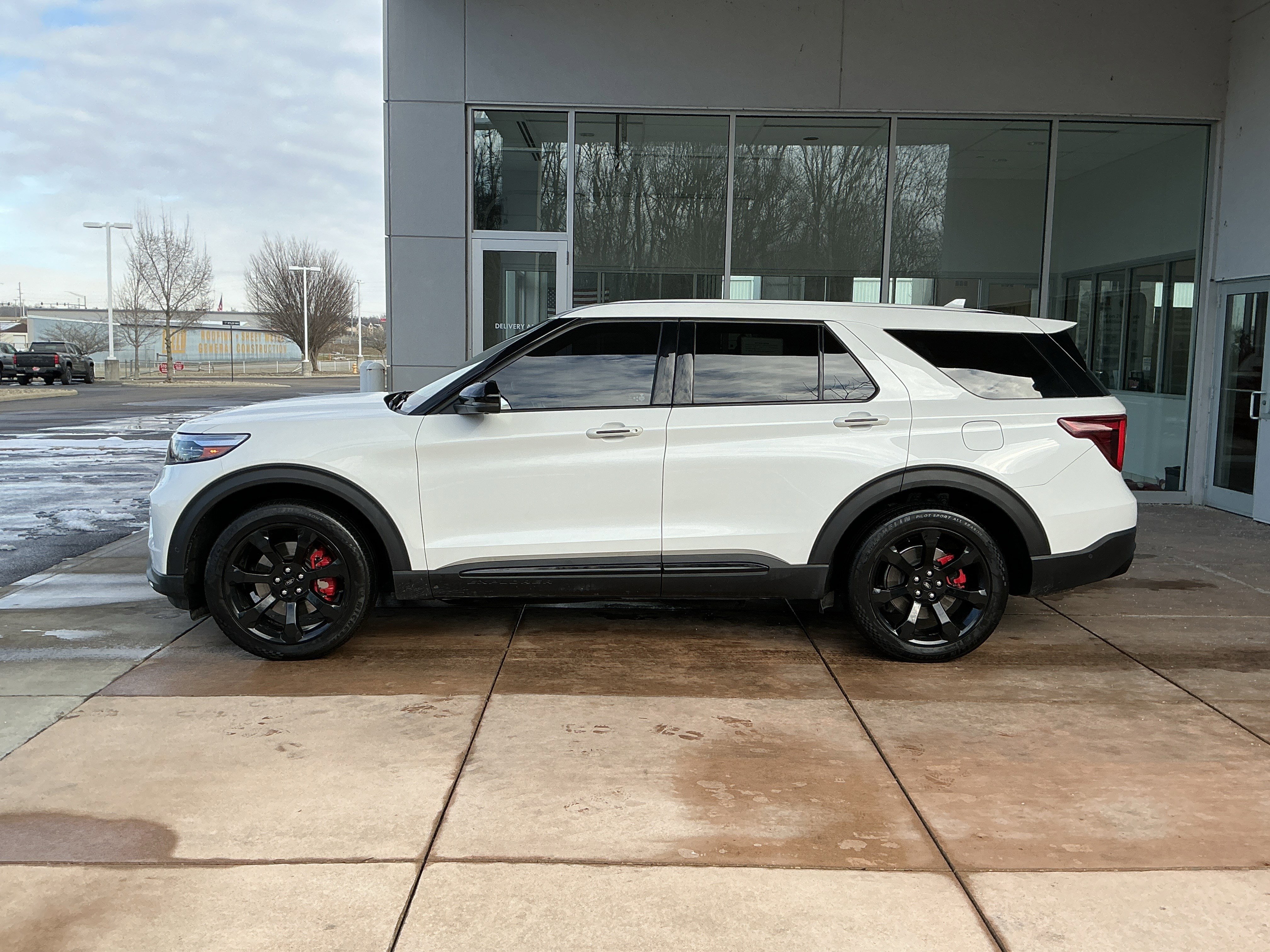 Used 2021 Ford Explorer ST w/ Equipment Group 401A image 19