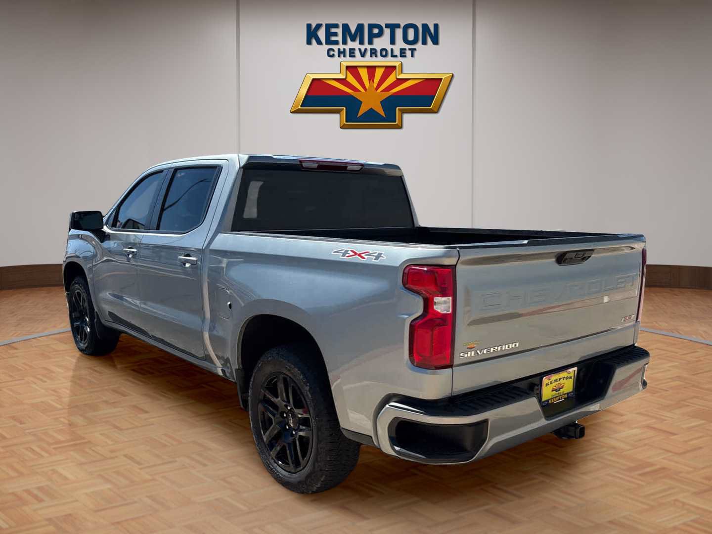 Used 2024 Chevrolet Silverado 1500 RST w/ Protection Package AWD/4WD image 4