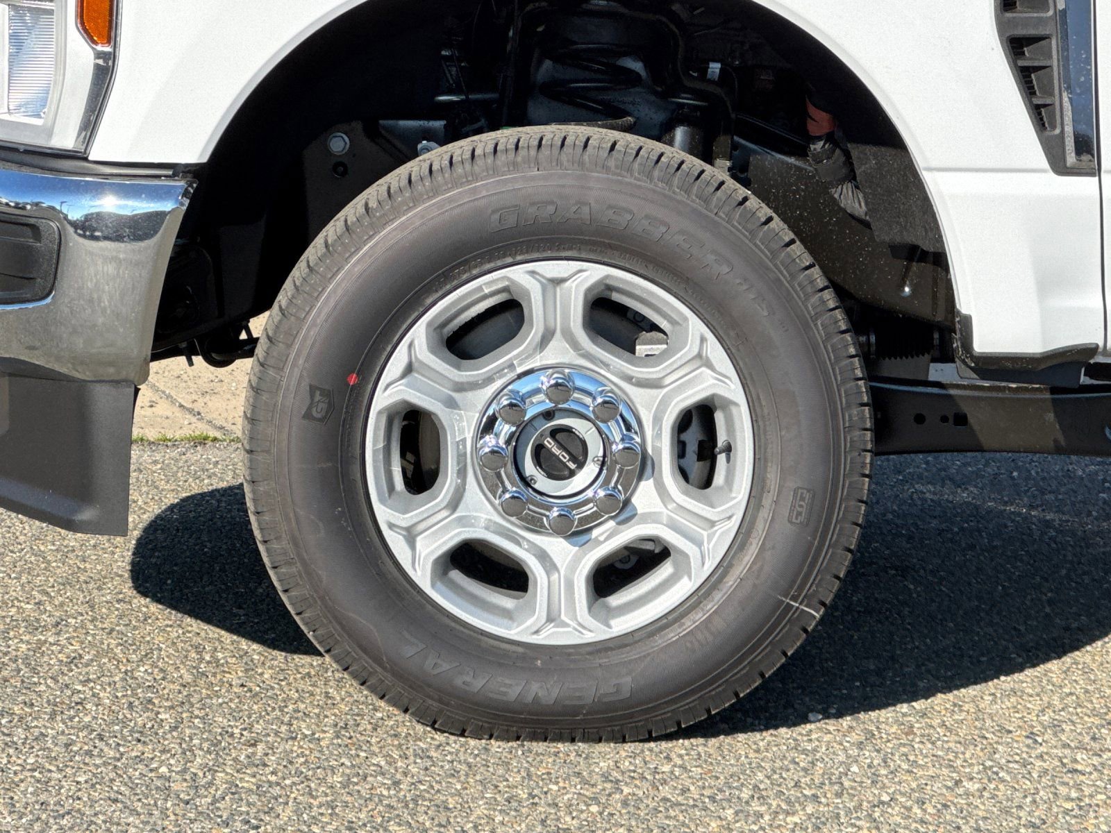 New 2026 Ford F350 XLT image 27