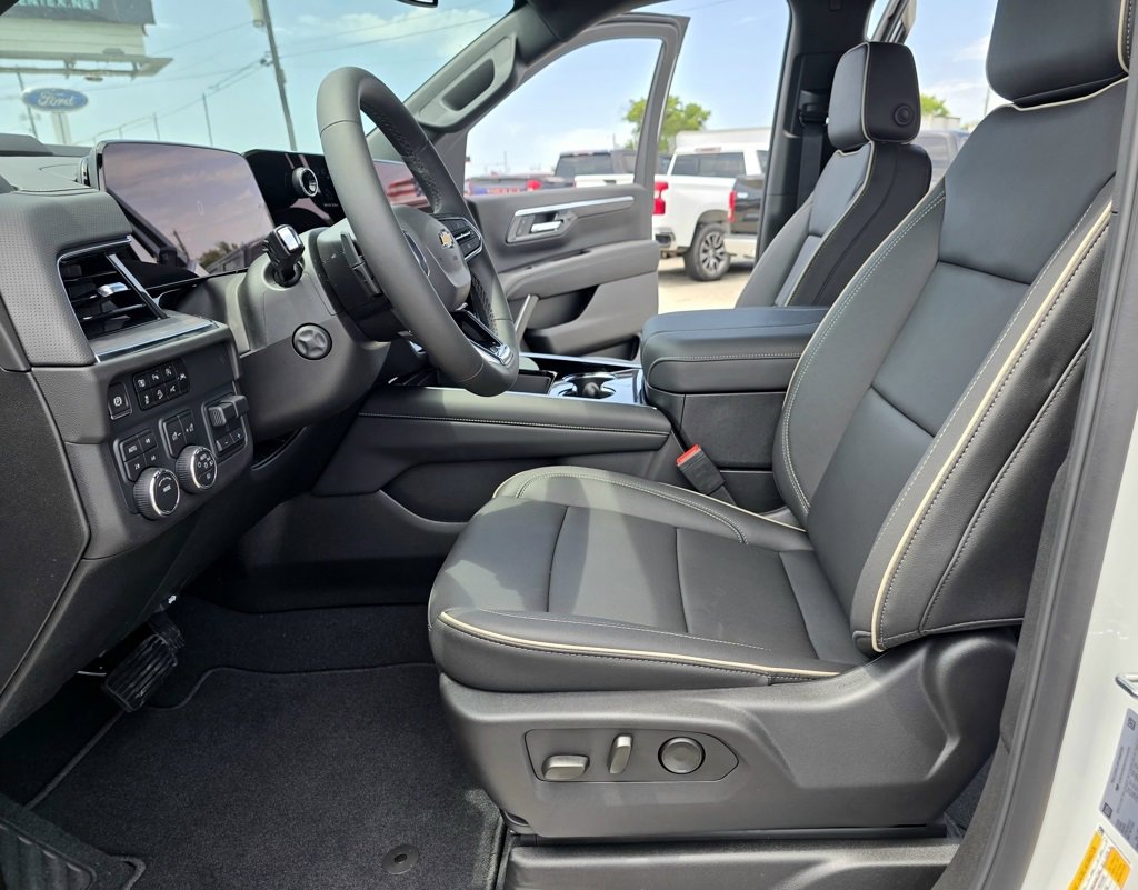 New 2025 Chevrolet Tahoe Premier w/ Sun And Tow Package image 16