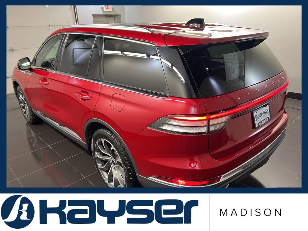Used 2025 Lincoln Aviator Reserve w/ Illumination Package image 4