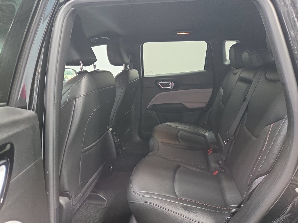 Used 2024 Jeep Compass Limited AWD/4WD image 21