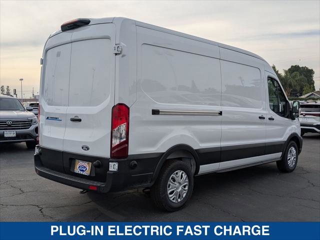 New 2026 Ford E-Transit 148 Medium Roof w/ Load Area Protection Package RWD image 5