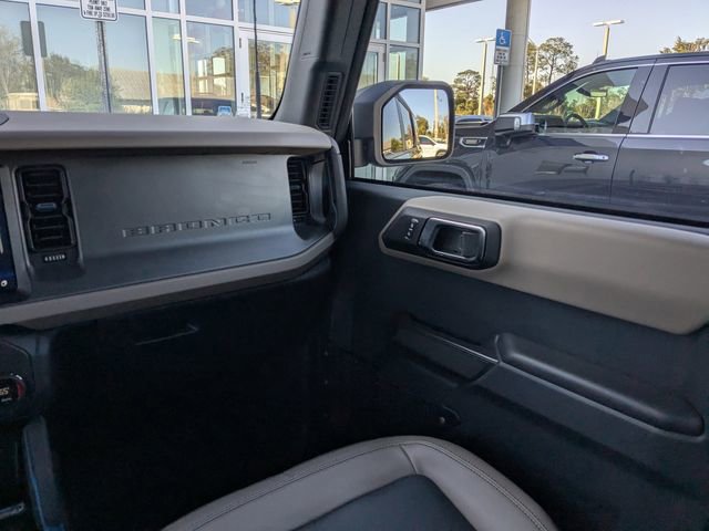 Used 2024 Ford Bronco Wildtrak image 16