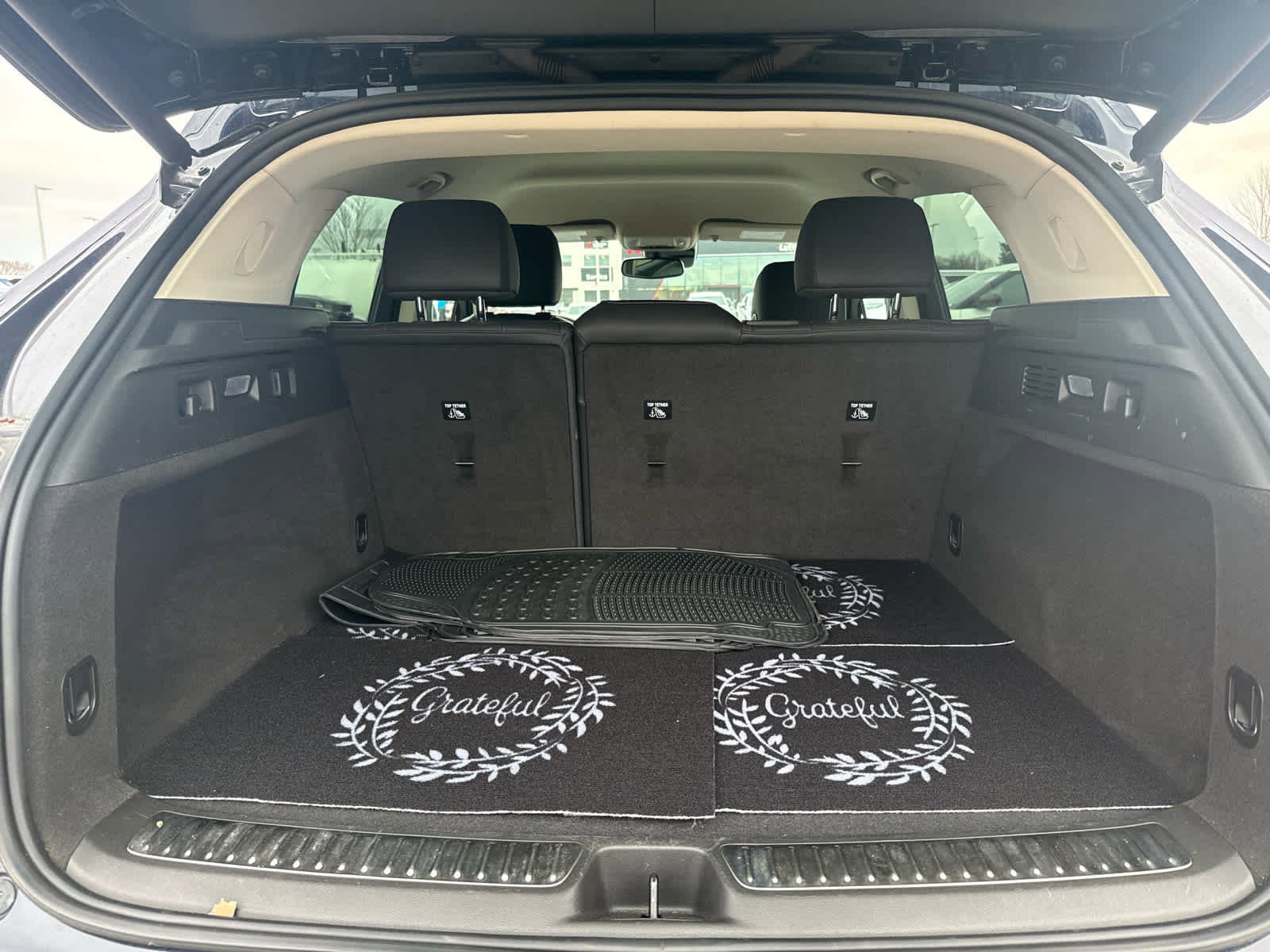 Used 2021 Buick Envision Essence image 7