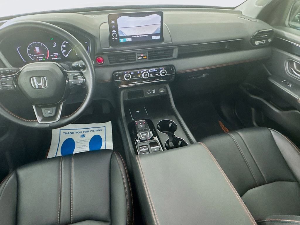 Used 2023 Honda Pilot TrailSport image 27