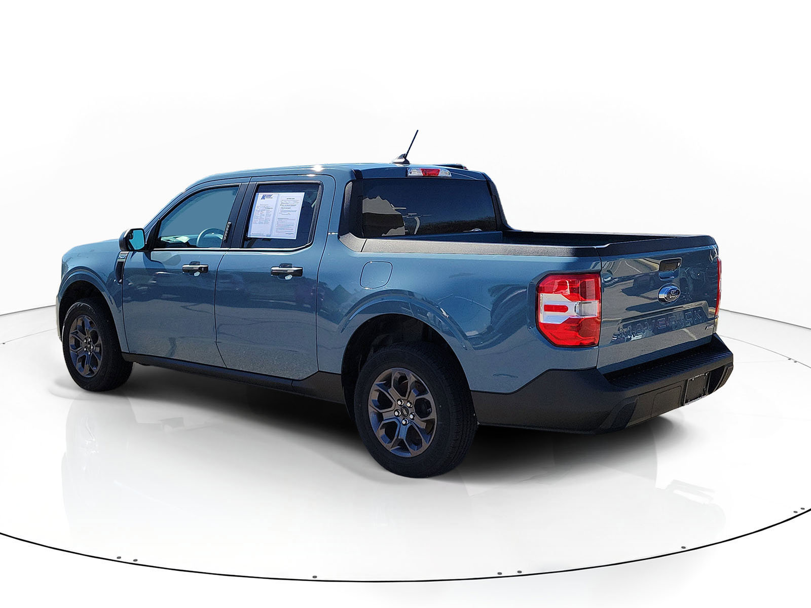 Used 2022 Ford Maverick XLT w/ Equipment Group 300A Standard image 3