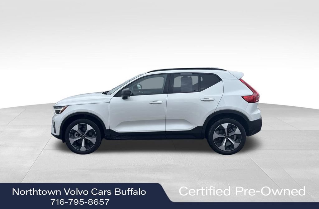 Certified 2026 Volvo XC40 B5 Plus w/ Protection Package Premier image 2