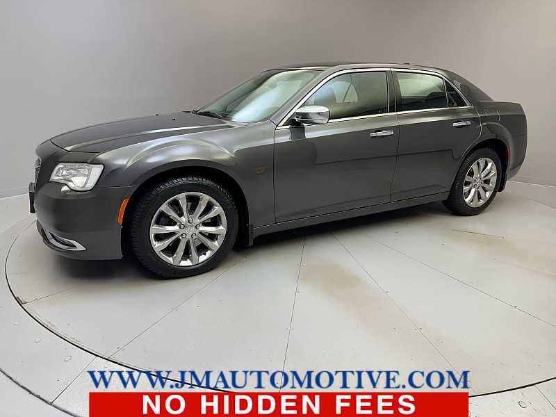 Used 2019 Chrysler 300 Limited image 1