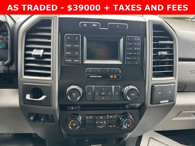 Used 2017 Ford F550 2WD Regular Cab Super Duty image 18