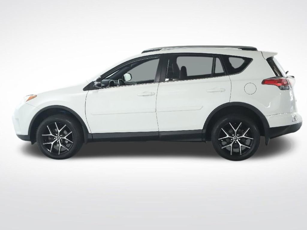 Used 2017 Toyota RAV4 SE w/ Power Extra Value Package AWD/4WD image 40
