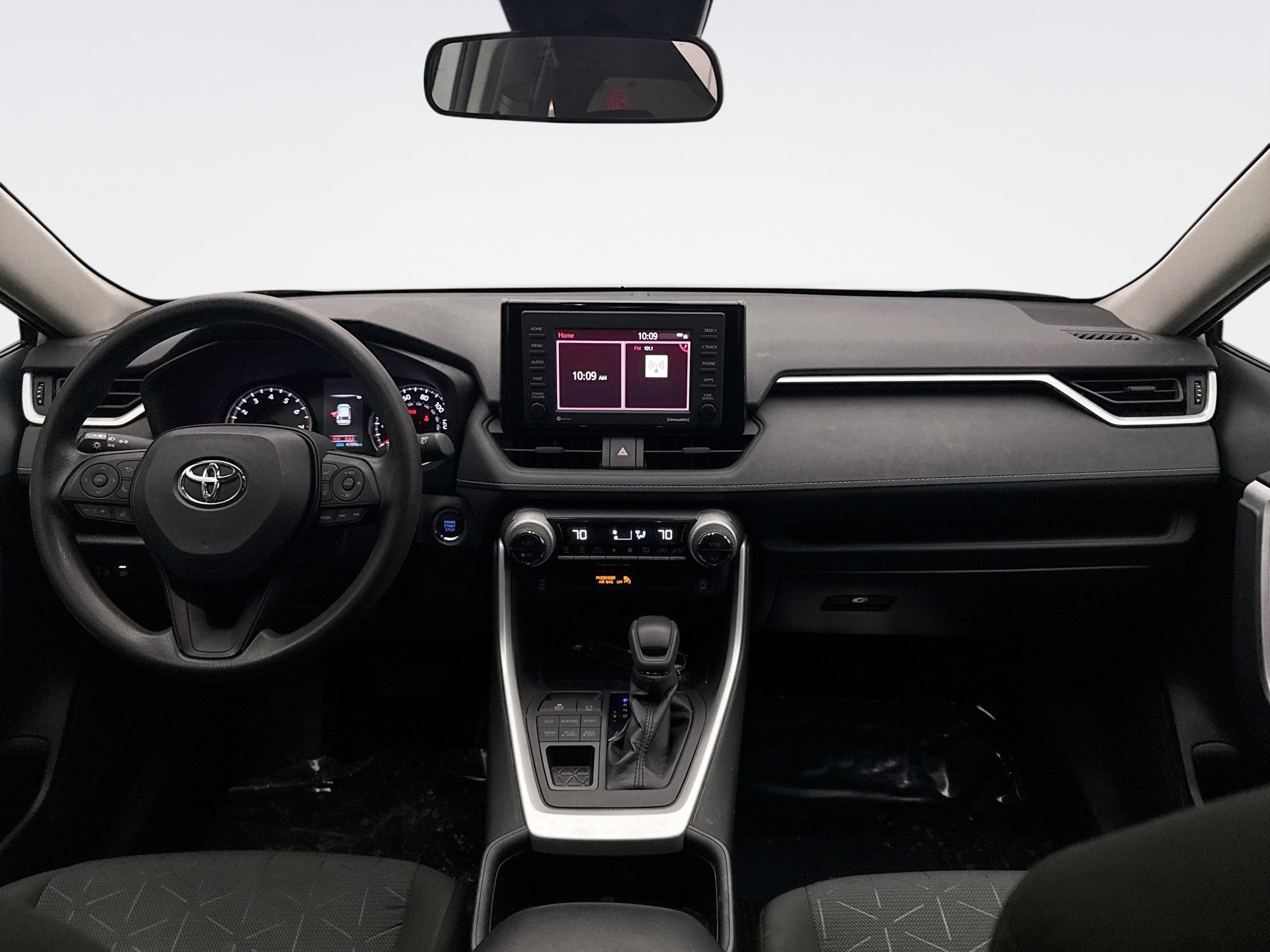 Used 2022 Toyota RAV4 XLE image 14