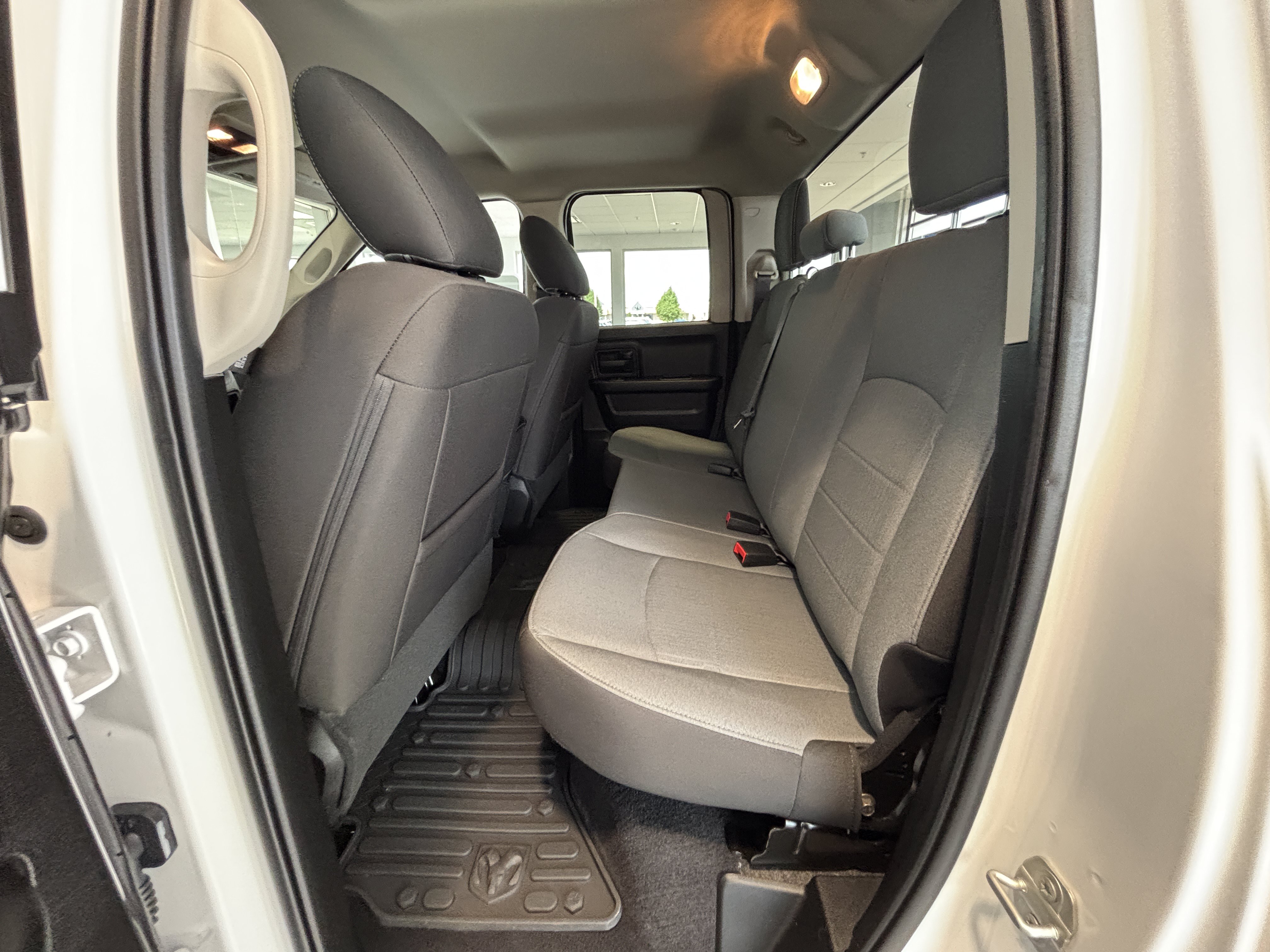 Used 2024 RAM 1500 Tradesman w/ Chrome Plus Package AWD/4WD image 18