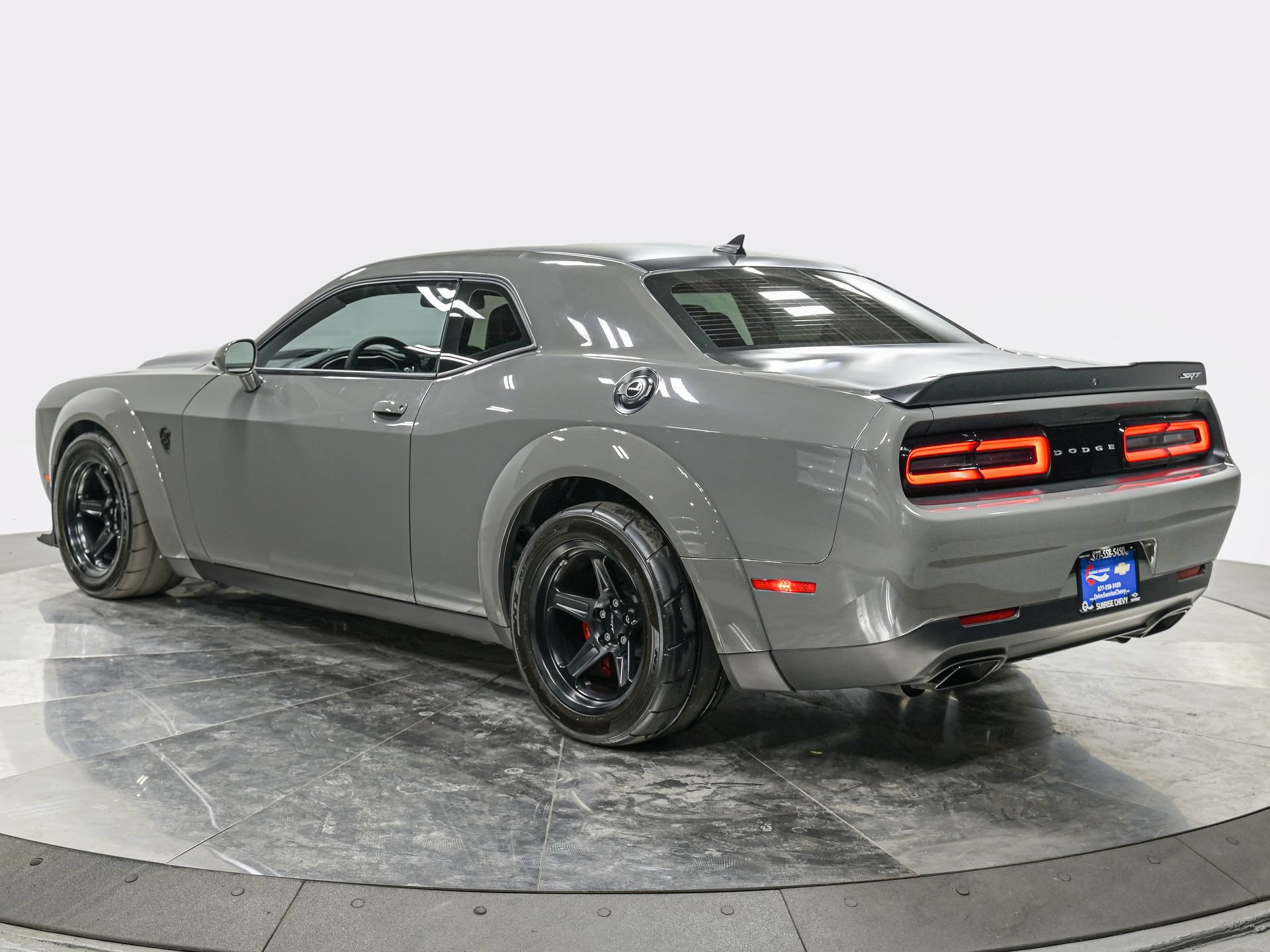 Used 2018 Dodge Challenger SRT Demon RWD image 4