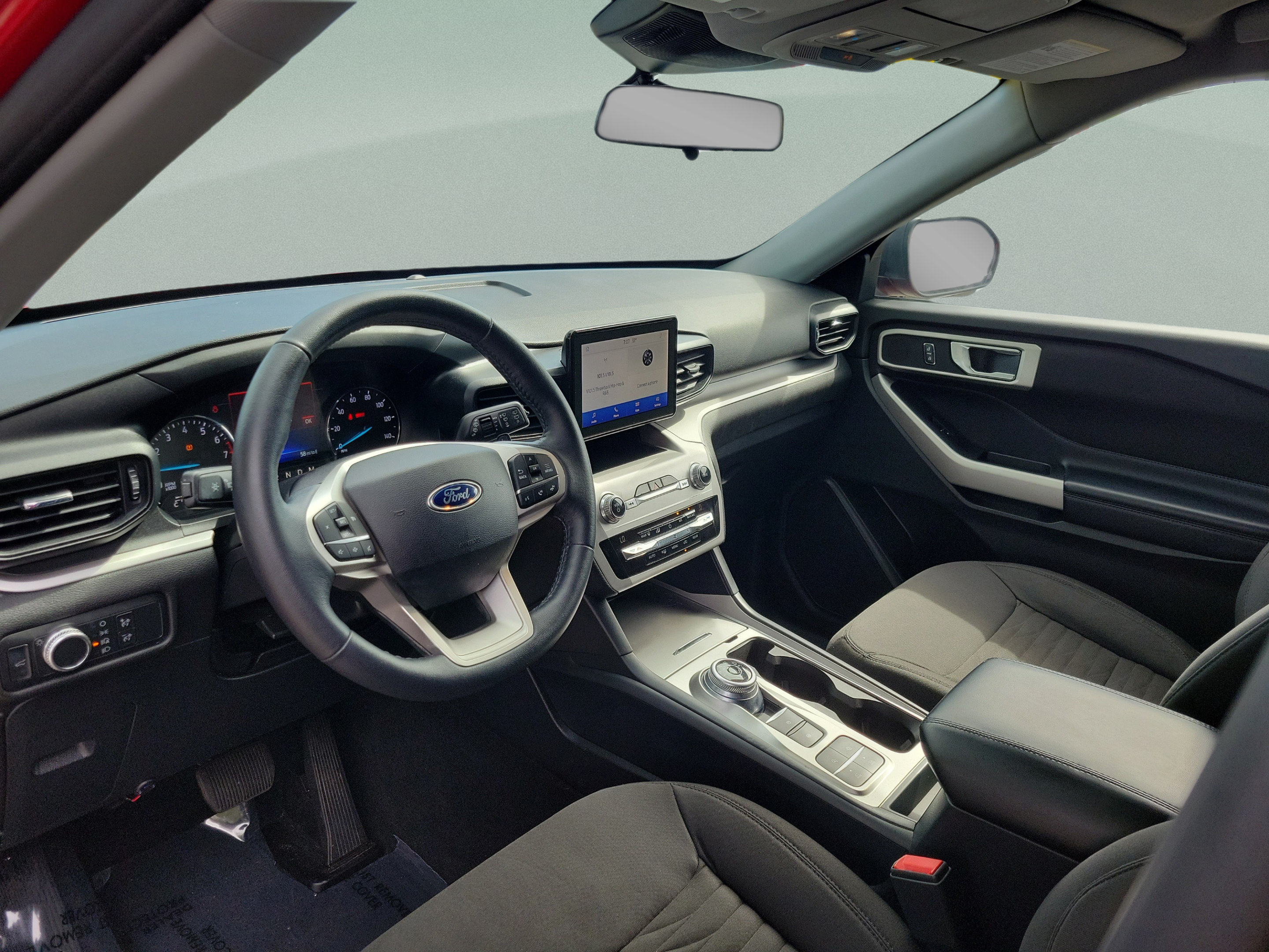 Certified 2020 Ford Explorer XLT RWD image 16