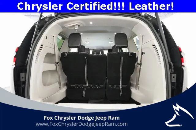 Certified 2024 Chrysler Pacifica Touring-L image 10