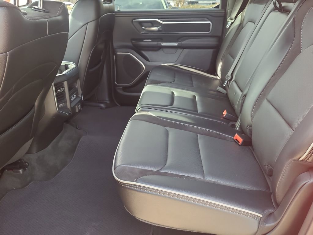 Used 2024 RAM 1500 Laramie image 13
