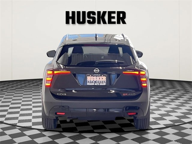 Used 2025 Nissan Kicks SR w/ SR Premium Package image 5