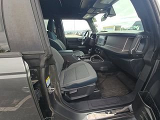 Used 2022 Ford Bronco Outer Banks w/ Sasquatch Package AWD/4WD image 11