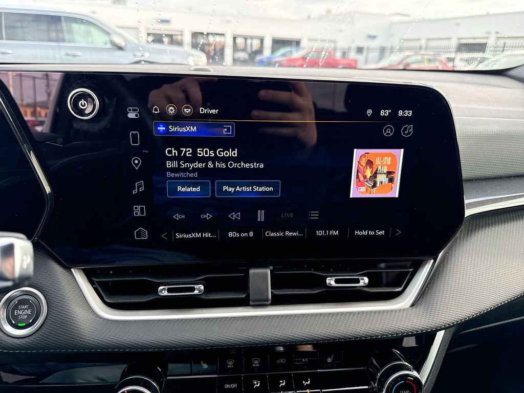 Used 2025 Chevrolet Equinox LT image 15