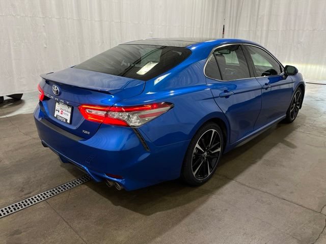 Certified 2018 Toyota Camry XSE FWD image 3