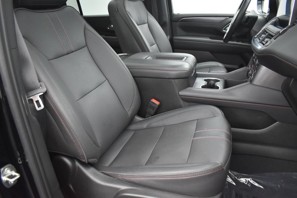 Used 2023 Chevrolet Suburban RST w/ Luxury Package AWD/4WD image 37