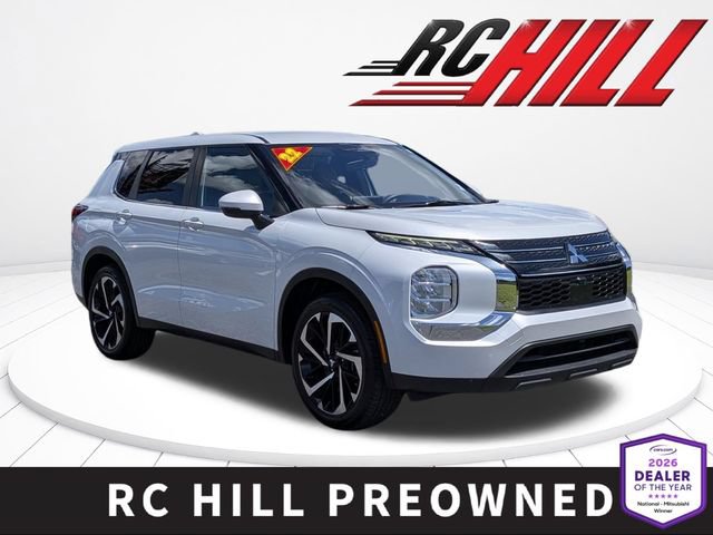Used 2022 Mitsubishi Outlander ES FWD image 1