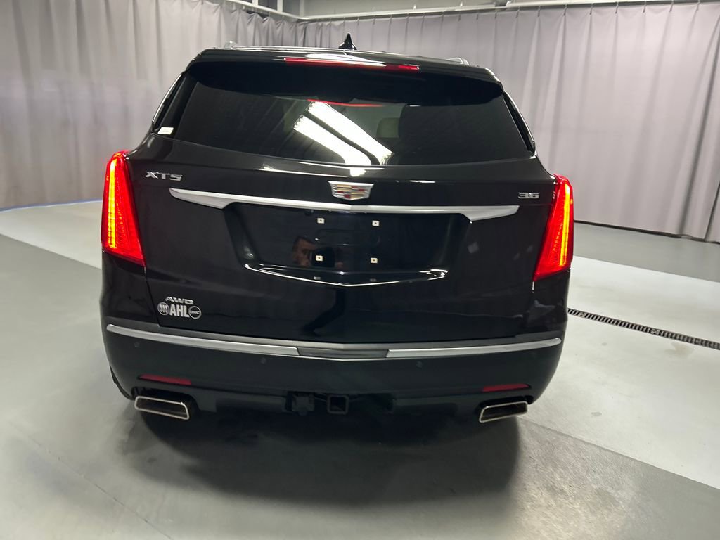 Used 2019 Cadillac XT5 Premium Luxury AWD/4WD image 6