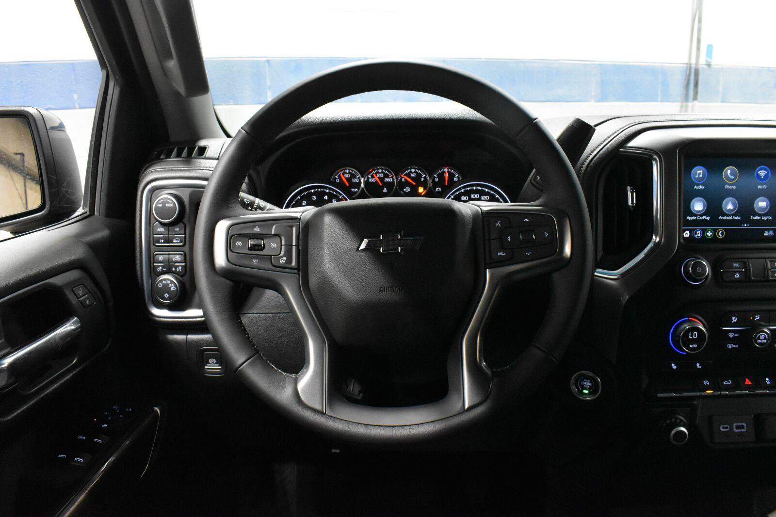 Used 2022 Chevrolet Silverado 1500 RST AWD/4WD image 6