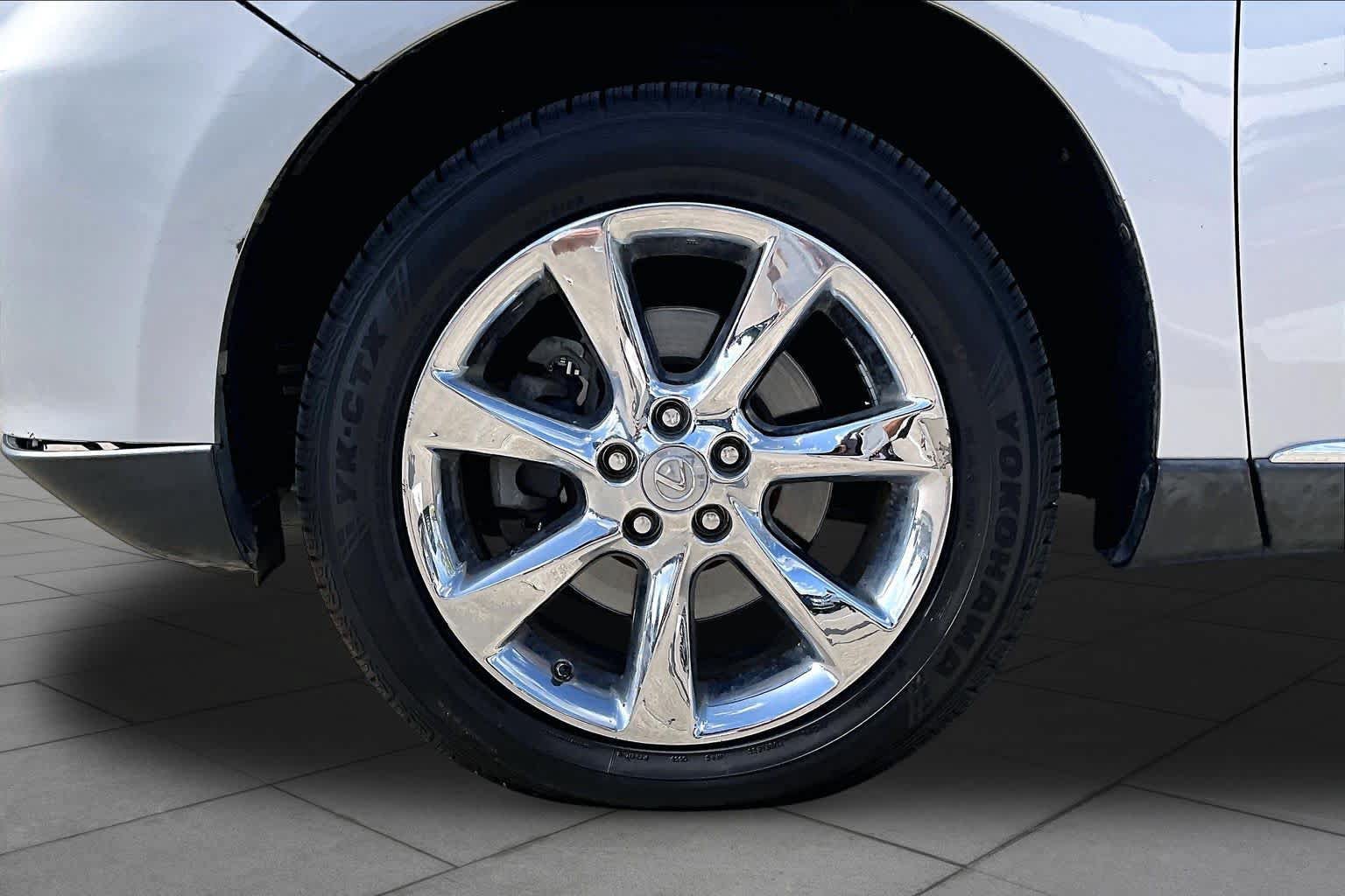 Used 2010 Lexus RX 350 2WD w/ Premium Pkg image 8