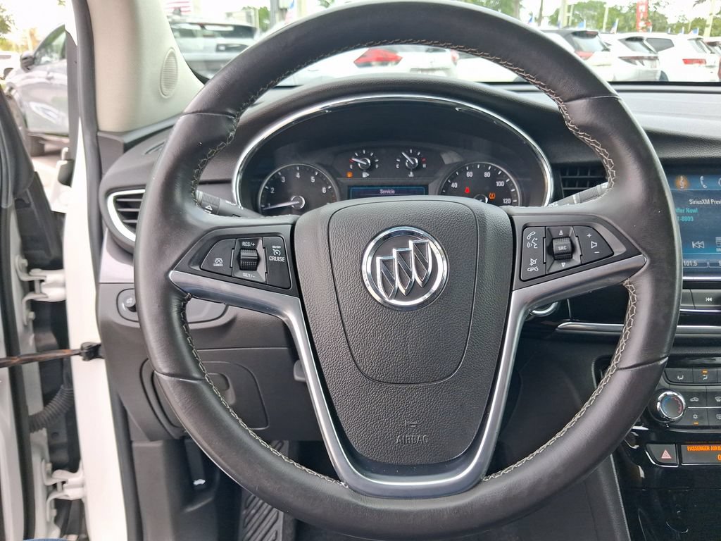 Used 2021 Buick Encore Preferred w/ Safety Package FWD image 17