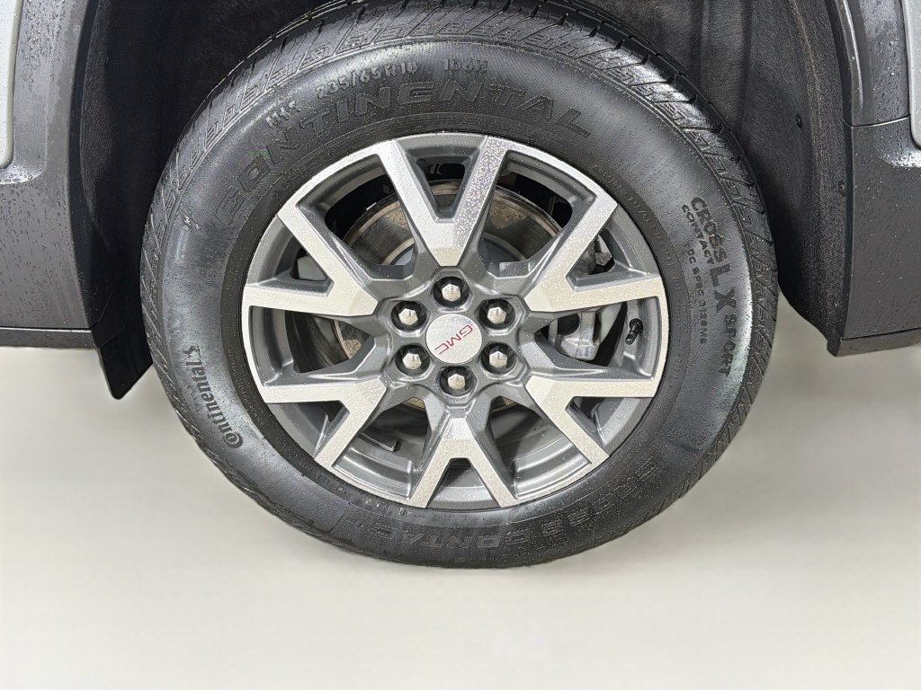 Used 2023 GMC Acadia SLE AWD/4WD image 29