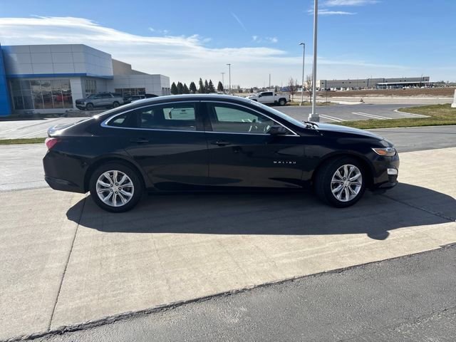 Certified 2019 Chevrolet Malibu LT image 2