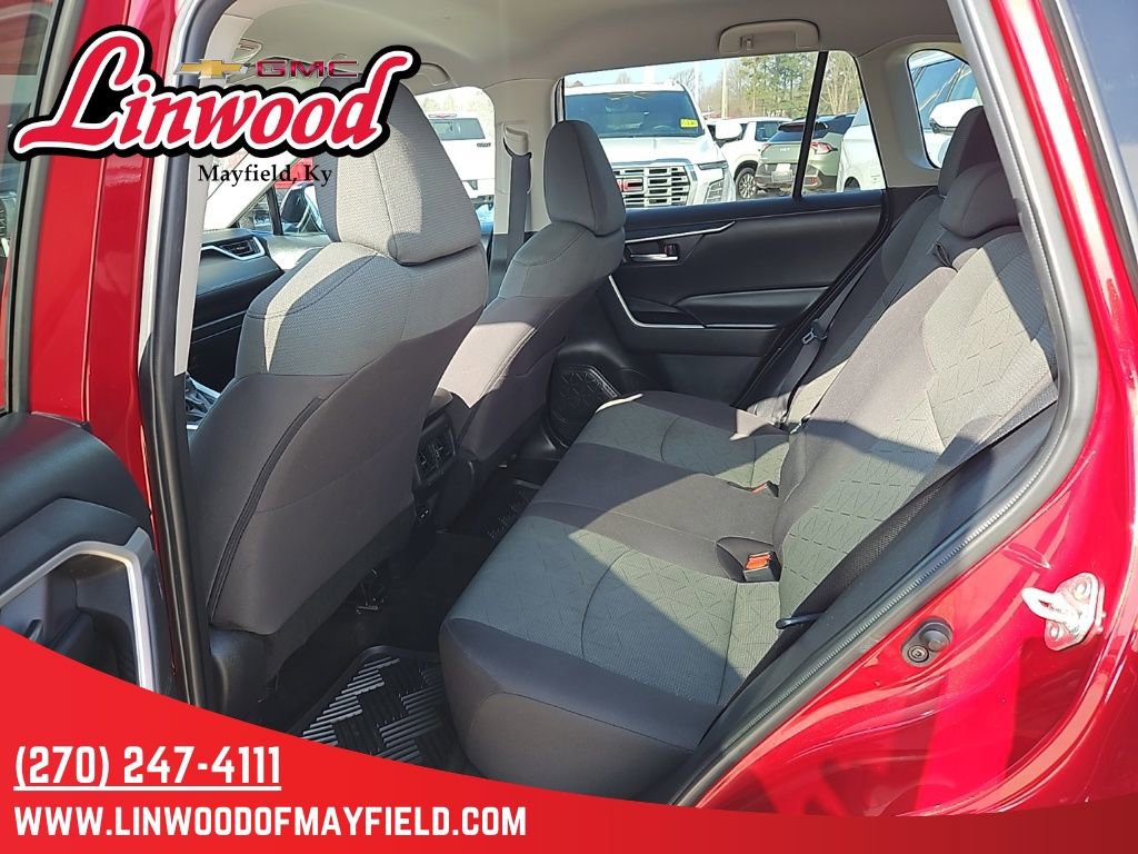 Used 2023 Toyota RAV4 XLE image 12