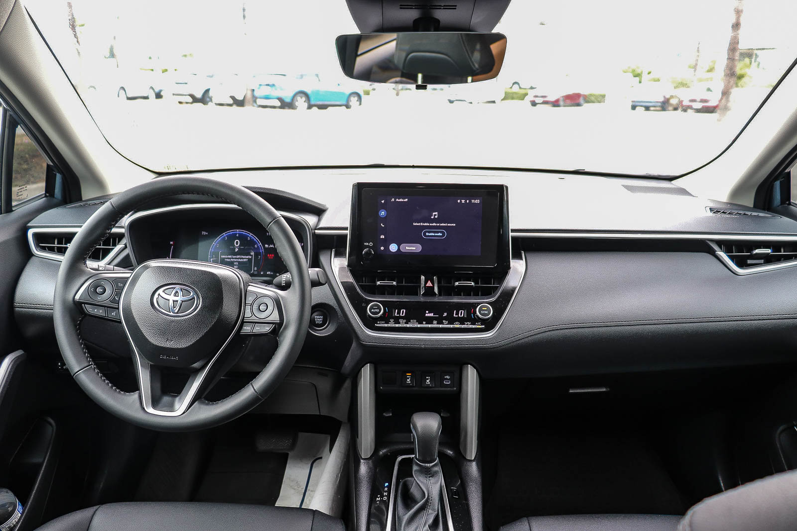 Used 2025 Toyota Corolla Cross XLE w/ Convenience Package AWD/4WD image 14