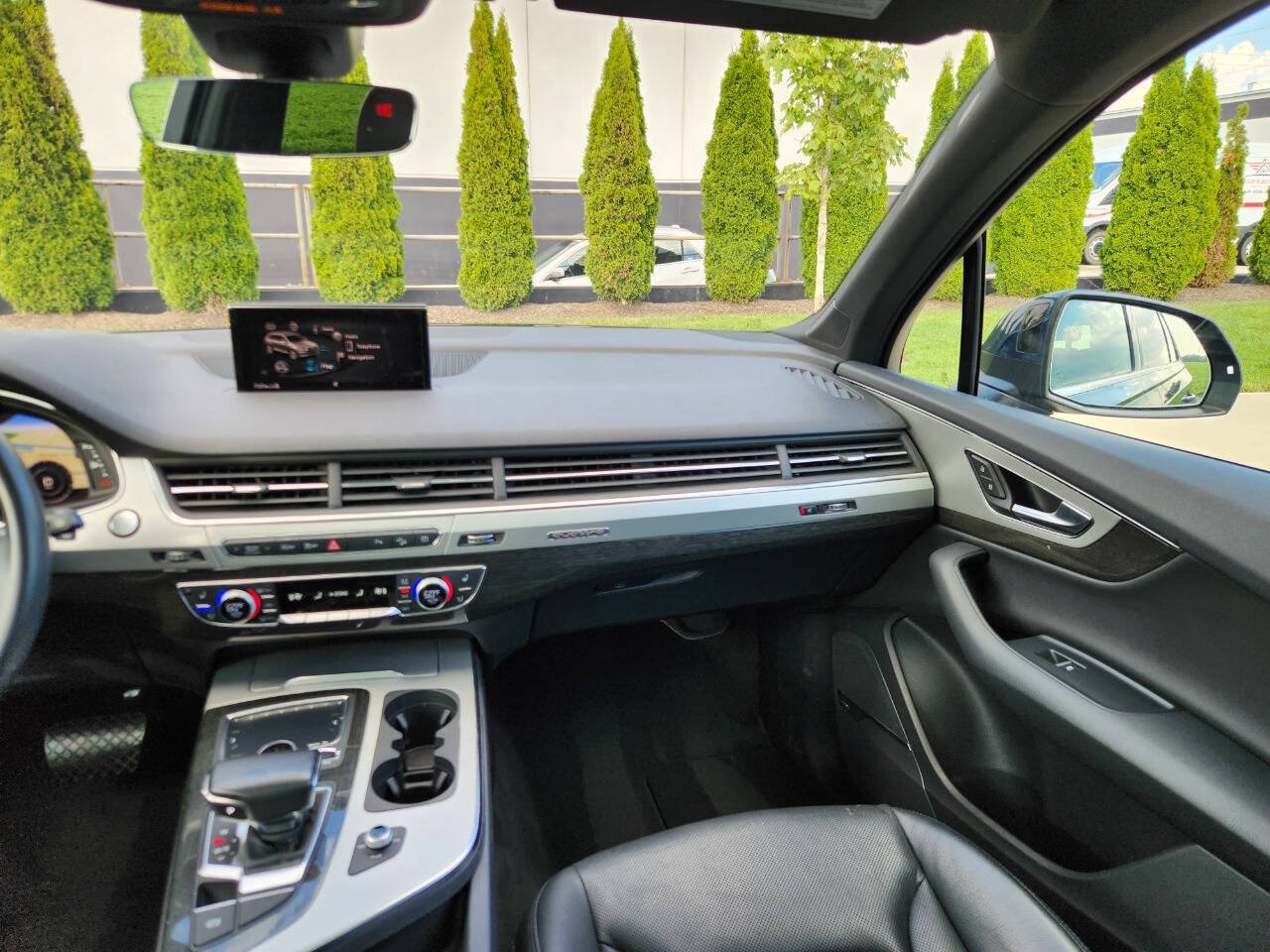 Used 2018 Audi Q7 2.0T Premium Plus w/ Premium Plus Package AWD/4WD image 19